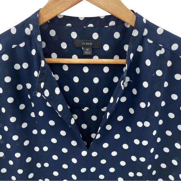 J. Crew Drapey Cap-Sleeve Navy Polka Dot Blouse Layering Shirt Comfy Size Medium - Picture 4 of 10